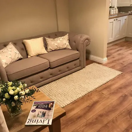 Thrush Nest - Wren Sleeps 4, 2 Bedrooms & Stable Sleeps 2, 1 Bedroom Feriehus *