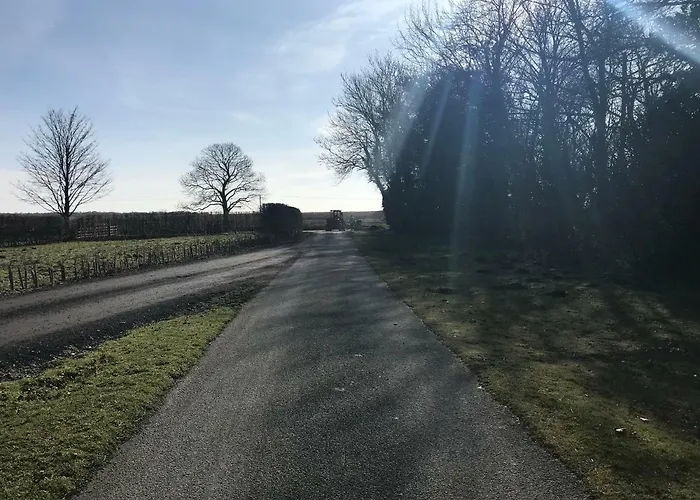 Semesterbostad Thrush Nest - Wren Sleeps 4, 2 Bedrooms&stable Sleeps 2, 1 Bedroom York